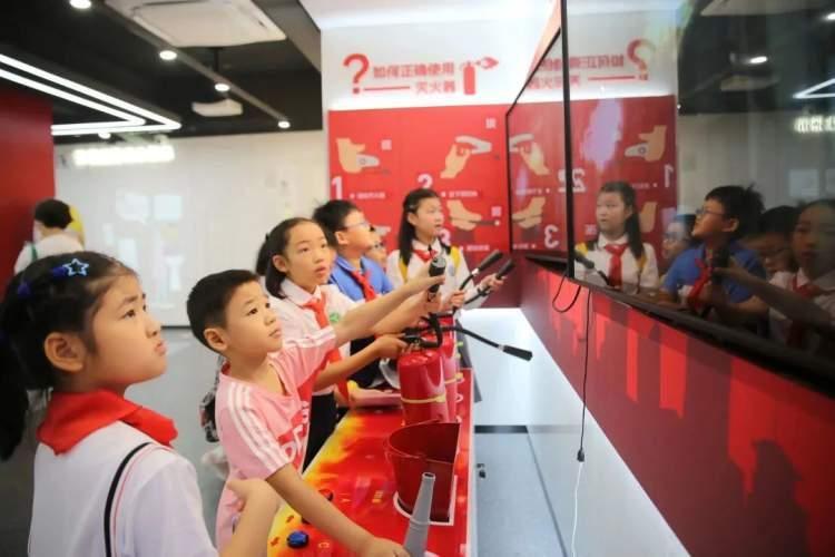 生活科普类节目稿策划秘籍：轻松打造观众爱看的科学内容